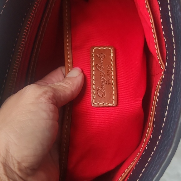 Dooney & Bourke Navy and Brown Tote MINT CONDITION, NEVER USED - Picture 6 of 7